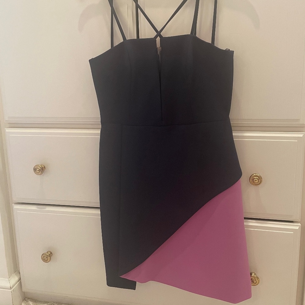 BCBG women’s size 6 dress